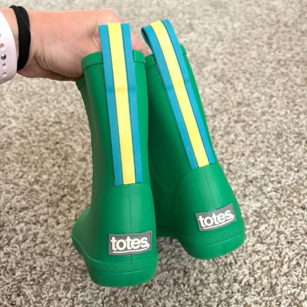 Size 7 / Toddler Boy Rain Boots